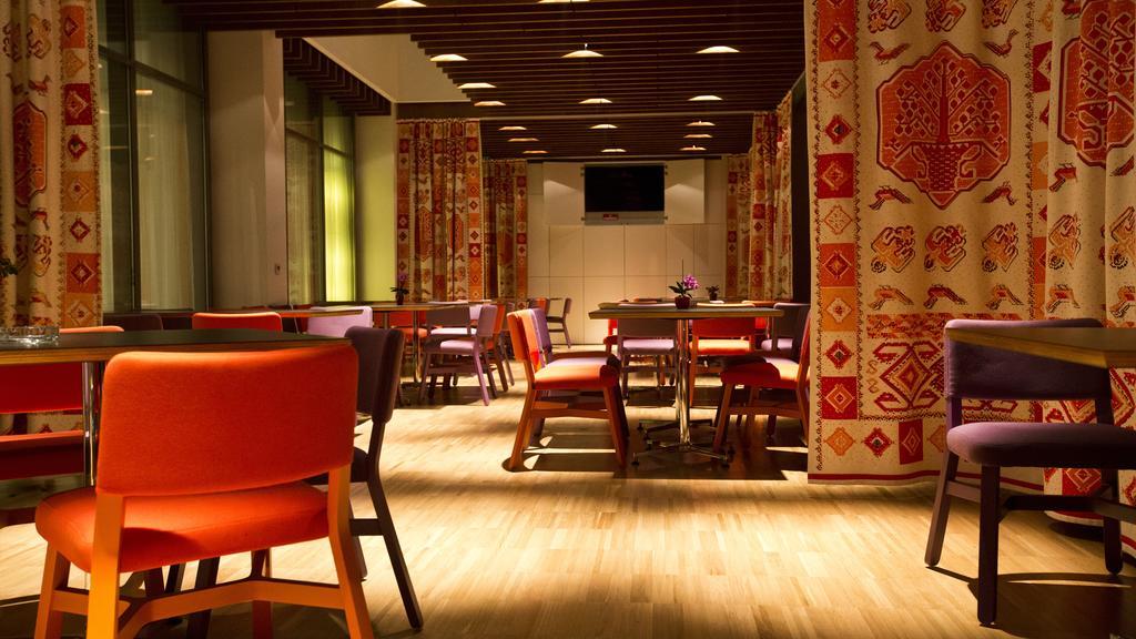 The Gerald'S Hotel Rădăuţi エクステリア 写真