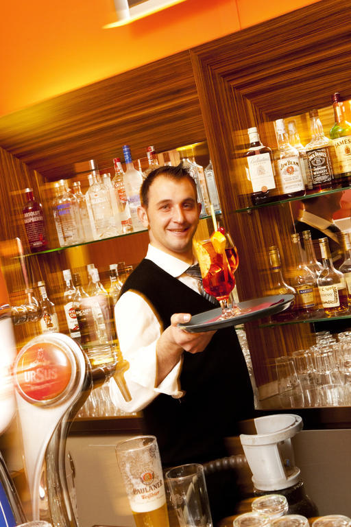 The Gerald'S Hotel Rădăuţi エクステリア 写真